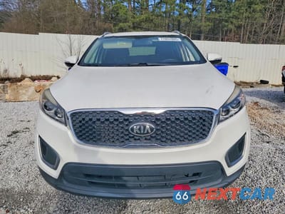 Piąte zdjęcie samochodu w środku: 2016 KIA SORENTO LX VIN:5XYPGDA50GG006882 - miniatura