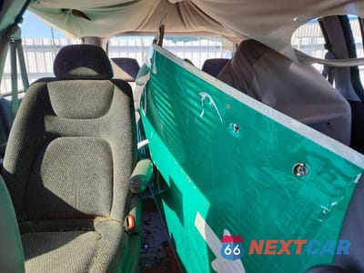 Zdjęcie 10 z 14 samochodu: 1997 DODGE GRAND CARAVAN SE VIN:1B4GP44R6VB241032 - miniatura