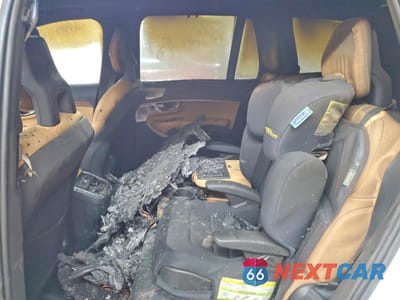 Zdjęcie 10 z 12 samochodu: 2017 VOLVO XC90 T6 VIN:YV4A22PLXH1149545 - miniatura