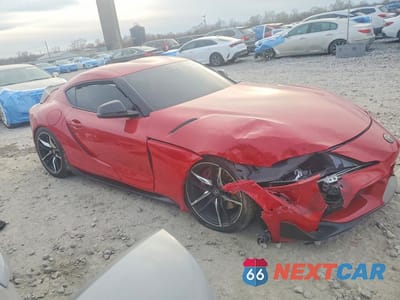 Czwarte zdjęcie samochodu z boku: 2021 TOYOTA SUPRA BASE VIN:WZ1DB0C01MW036419 - miniatura