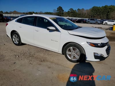 Czwarte zdjęcie samochodu z boku: 2024 CHEVROLET MALIBU LT VIN:1G1ZD5ST9RF123900 - miniatura