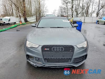 Piąte zdjęcie samochodu w środku: 2014 AUDI RS5 VIN:WUAC6AFR5EA901456 - miniatura