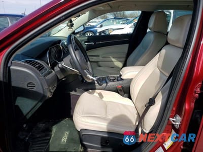 Zdjęcie 7 z 11 samochodu: 2017 CHRYSLER 300 LIMITED VIN:2C3CCARGXHH521913 - miniatura