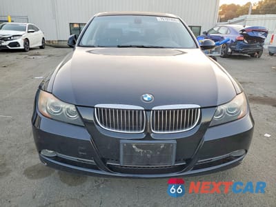 Piąte zdjęcie samochodu w środku: 2006 BMW 330 I VIN:WBAVB335X6PS19005 - miniatura