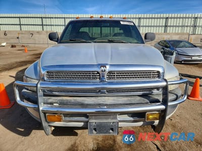 Piąte zdjęcie samochodu w środku: 1999 DODGE RAM 3500 VIN:1B7MC3365XJ597824 - miniatura