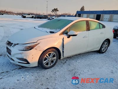 2017 CHEVROLET CRUZE LT 1G1BE5SM8H7280947 - główne zdjęcie licytacji z USA - miniatura