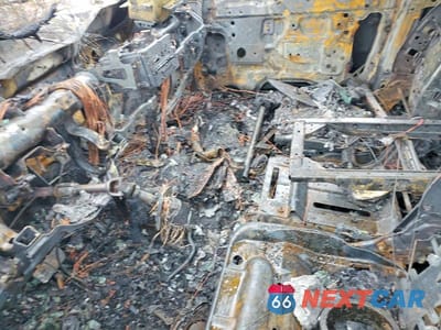 Zdjęcie 7 z 11 samochodu: 2005 NISSAN TITAN XE VIN:1N6BA06A75N560255 - miniatura