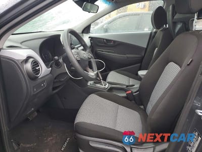 Zdjęcie 7 z 12 samochodu: 2021 HYUNDAI KONA SE VIN:KM8K1CAA3MU680405 - miniatura