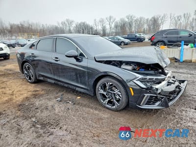 Czwarte zdjęcie samochodu z boku: 2025 KIA K5 GT-LINE VIN:KNAG64J74S5352923 - miniatura