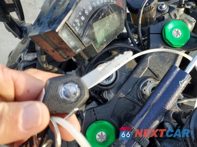 Zdjęcie 8 z 9 samochodu: 2018 KAWASAKI ZX1000 Z VIN:JKAZXCZ15JA003191 - miniatura