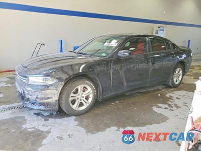 2015 DODGE CHARGER SE 2C3CDXBG4FH791081 - główne zdjęcie licytacji z USA - miniatura