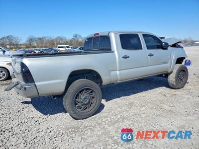 Trzecie zdjęcie samochodu z tyłu: 2007 TOYOTA TACOMA DOUBLE CAB PRERUNNER LONG BED VIN:3TMKU72N77M012037 - miniatura