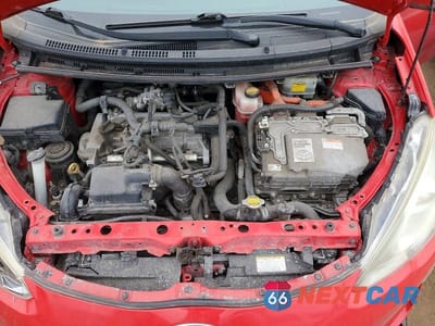 Zdjęcie 11 z 12 samochodu: 2015 TOYOTA PRIUS C VIN:JTDKDTB39F1103863 - miniatura