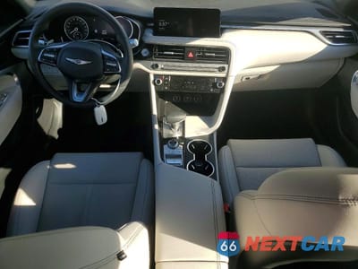 Zdjęcie 8 z 13 samochodu: 2025 GENESIS G70 2.5T STANDARD VIN:KMTG34SC3SU154557 - miniatura