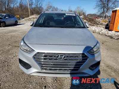 Piąte zdjęcie samochodu w środku: 2019 HYUNDAI ACCENT SE VIN:3KPC24A31KE050827 - miniatura