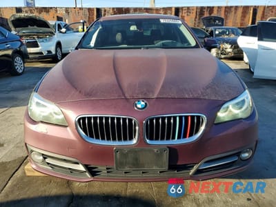 Piąte zdjęcie samochodu w środku: 2016 BMW 528 XI VIN:WBA5A7C50GG149896 - miniatura