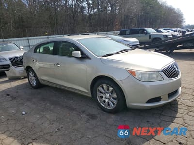 Czwarte zdjęcie samochodu z boku: 2013 BUICK LACROSSE VIN:1G4GA5E37DF313699 - miniatura