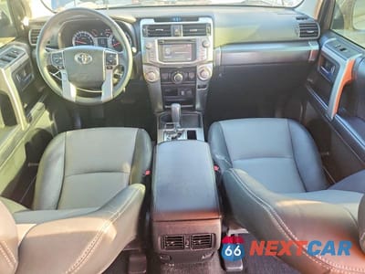 Zdjęcie 8 z 13 samochodu: 2019 TOYOTA 4RUNNER SR5 PREMIUM VIN:JTEZU5JR2K5203513 - miniatura