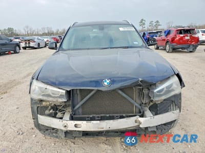 Piąte zdjęcie samochodu w środku: 2015 BMW X3 SDRIVE28I VIN:5UXWZ7C58F0F75828 - miniatura