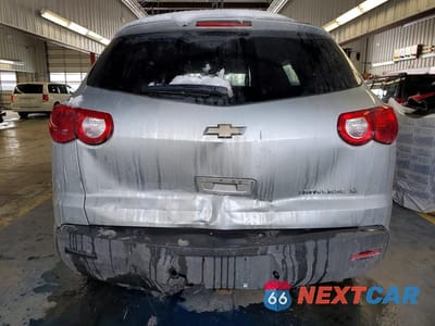Zdjęcie 6 z 13 samochodu: 2011 CHEVROLET TRAVERSE LT VIN:1GNKRGED4BJ192174 - miniatura