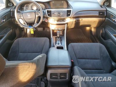 Zdjęcie 8 z 12 samochodu: 2013 HONDA ACCORD EX VIN:1HGCR2F78DA107480 - miniatura