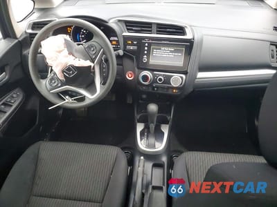 Zdjęcie 8 z 14 samochodu: 2020 HONDA FIT EX VIN:3HGGK5H85LM719344 - miniatura