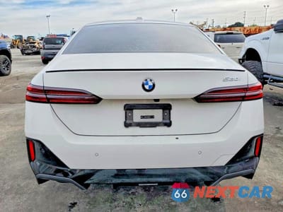 Zdjęcie 6 z 11 samochodu: 2024 BMW 530 I VIN:WBA43FJ07RCR52500 - miniatura