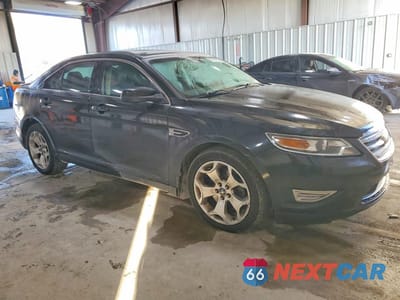 Czwarte zdjęcie samochodu z boku: 2010 FORD TAURUS SHO VIN:1FAHP2KT0AG165465 - miniatura