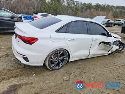 Trzecie zdjęcie samochodu z tyłu: 2023 AUDI A3 PREMIUM VIN:WAUGUDGY1PA050929 - miniatura