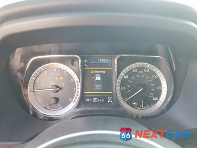 Zdjęcie 9 z 12 samochodu: 2019 NISSAN TITAN SV VIN:1N6AA1E58KN502270 - miniatura