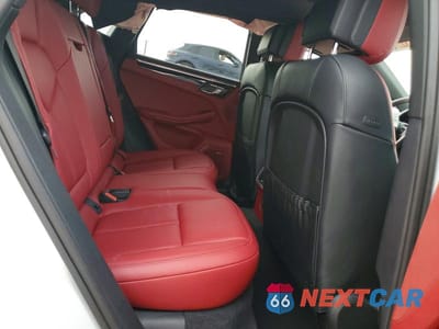 Zdjęcie 11 z 13 samochodu: 2025 PORSCHE MACAN S VIN:WP1AG2A57SLB40259 - miniatura