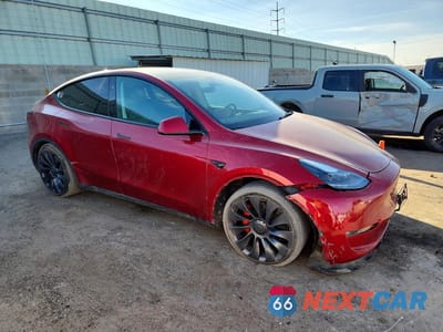 Czwarte zdjęcie samochodu z boku: 2025 TESLA MODEL Y VIN:7SAYGDEF9SA363954 - miniatura