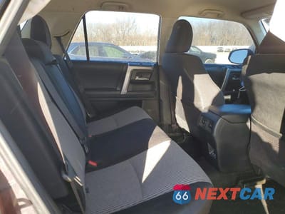 Zdjęcie 11 z 12 samochodu: 2021 TOYOTA 4RUNNER SR5/SR5 PREMIUM VIN:JTEMU5JR8M5909401 - miniatura