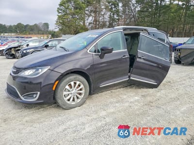 2018 CHRYSLER PACIFICA TOURING L 2C4RC1BG2JR246649 - główne zdjęcie licytacji z USA - miniatura