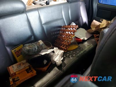 Zdjęcie 10 z 12 samochodu: 2005 CHEVROLET SILVERADO K1500 VIN:1GCEK19B95E307218 - miniatura