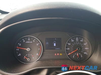 Zdjęcie 9 z 13 samochodu: 2019 KIA SPORTAGE EX VIN:KNDPNCAC2K7586446 - miniatura