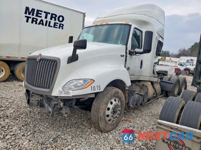 Drugie zdjęcie samochodu z przodu: 2019 INTERNATIONAL LT625 SEMI TRUCK VIN:3HSDZAPR2KN091811 - miniatura