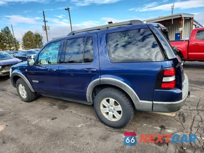 Drugie zdjęcie samochodu z przodu: 2007 FORD EXPLORER XLT VIN:1FMEU73827UB41395 - miniatura