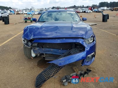 Piąte zdjęcie samochodu w środku: 2016 FORD MUSTANG VIN:1FA6P8AMXG5242190 - miniatura