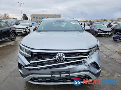Piąte zdjęcie samochodu w środku: 2020 VOLKSWAGEN ATLAS CROSS SPORT SE VIN:1V24C2CA5LC202701 - miniatura