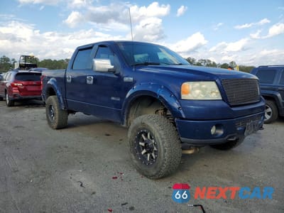 Czwarte zdjęcie samochodu z boku: 2007 FORD F150 SUPERCREW VIN:1FTPW14587FA54534 - miniatura
