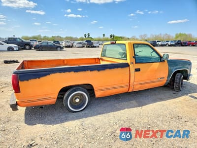 Trzecie zdjęcie samochodu z tyłu: 1994 GMC SIERRA C1500 VIN:1GTDC14Z5RZ534594 - miniatura