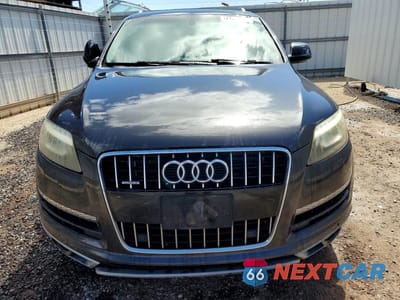 Piąte zdjęcie samochodu w środku: 2013 AUDI Q7 PREMIUM PLUS VIN:WA1LGAFE2DD005016 - miniatura