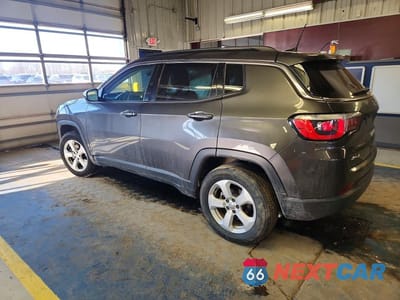 Drugie zdjęcie samochodu z przodu: 2017 JEEP COMPASS LATITUDE VIN:3C4NJDBB0HT651927 - miniatura