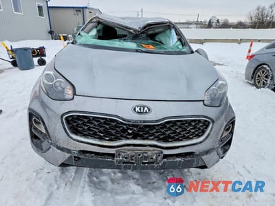 Piąte zdjęcie samochodu w środku: 2022 KIA SPORTAGE LX VIN:KNDPMCAC9N7973616 - miniatura