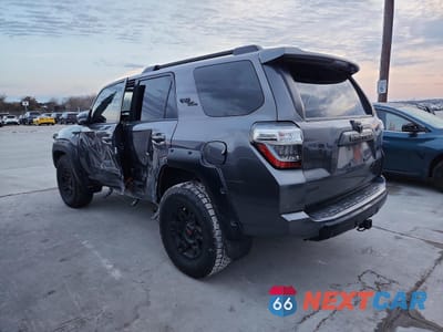 Drugie zdjęcie samochodu z przodu: 2018 TOYOTA 4RUNNER TRD OFF-ROAD PREMIUM VIN:JTEBU5JR8J5597468 - miniatura