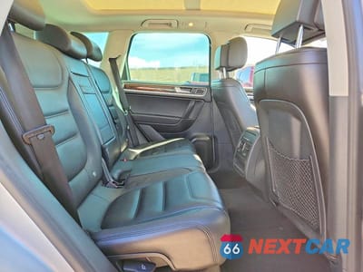 Zdjęcie 11 z 13 samochodu: 2014 VOLKSWAGEN TOUAREG V6 TDI VIN:WVGEP9BP2ED010332 - miniatura