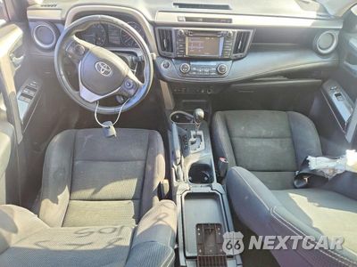 Zdjęcie 8 z 13 samochodu: 2018 TOYOTA RAV4 ADVENTURE VIN:2T3RFREV6JW728823 - miniatura
