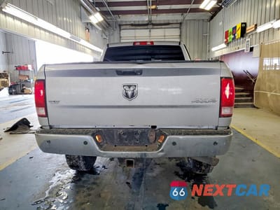 Zdjęcie 6 z 12 samochodu: 2018 RAM 2500 ST VIN:3C6UR5CJ8JG253760 - miniatura