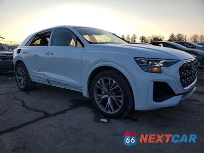 Czwarte zdjęcie samochodu z boku: 2024 AUDI Q8 PRESTIGE VIN:WA1CVBF11RD003841 - miniatura